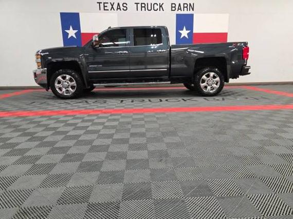 CHEVROLET SILVERADO HD 2019 1GC1KTEY6KF129794 image CHEVROLET SILVERADO HD 2019 1GC1KTEY6KF129794 image